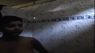 Telugu ladki making own selfie bathing nude